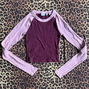 Aritzia TNA long sleeve